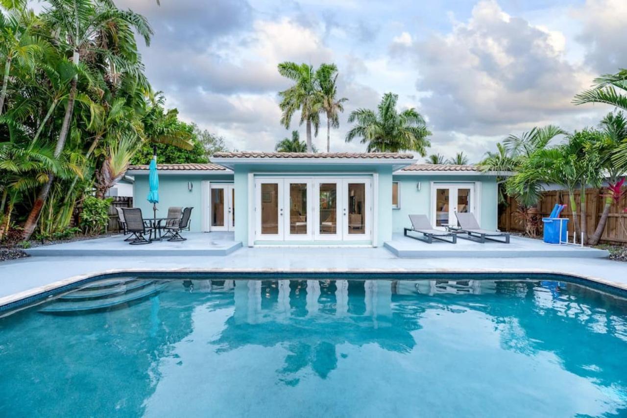 Luxurious Fort Lauderdale Pool Home Exterior photo
