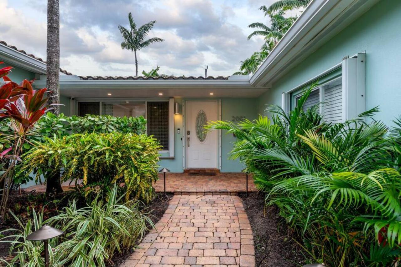 Luxurious Fort Lauderdale Pool Home Exterior photo